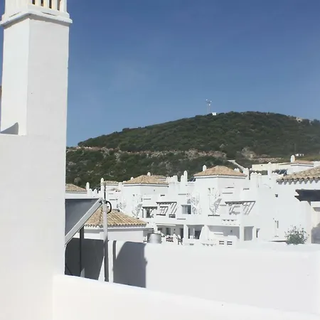 Casa Bandeja * Εστεπόνα