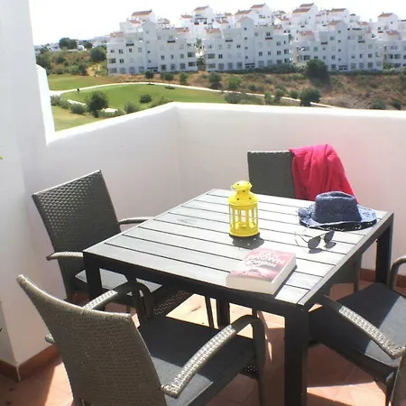 Casa Bandeja * Εστεπόνα